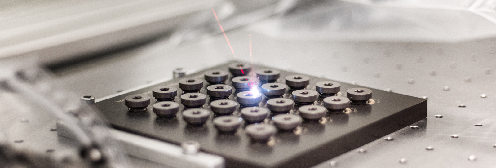 Laserbeschriftung für Industrie & Technik